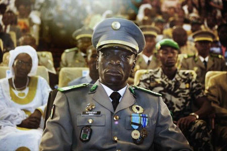 Article : Au Mali un général « 4 étoiles » conduit manu militari devant une justice sans étoile